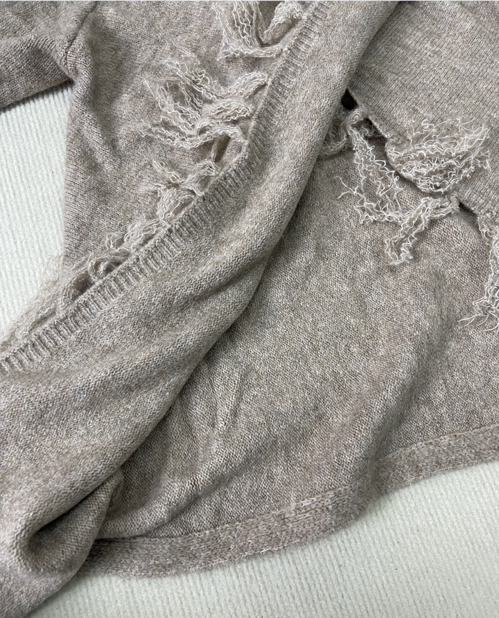 Heida™ | Moderner Pullover mit langen Ärmeln und Schal